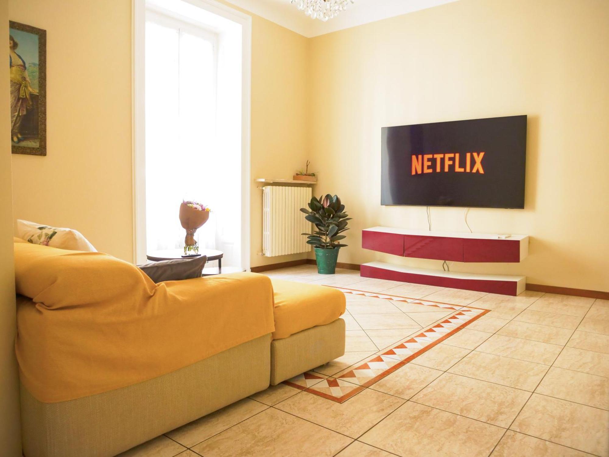 Wonderful Downtown Apartment-Hd Netflix, King-Size Bed, Two Minutes' Walk From Metro Milano Exteriör bild